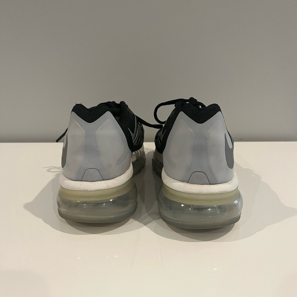 Womens Nike Airmax Black Running Shoes - Size 8 - Picture 2 of 5